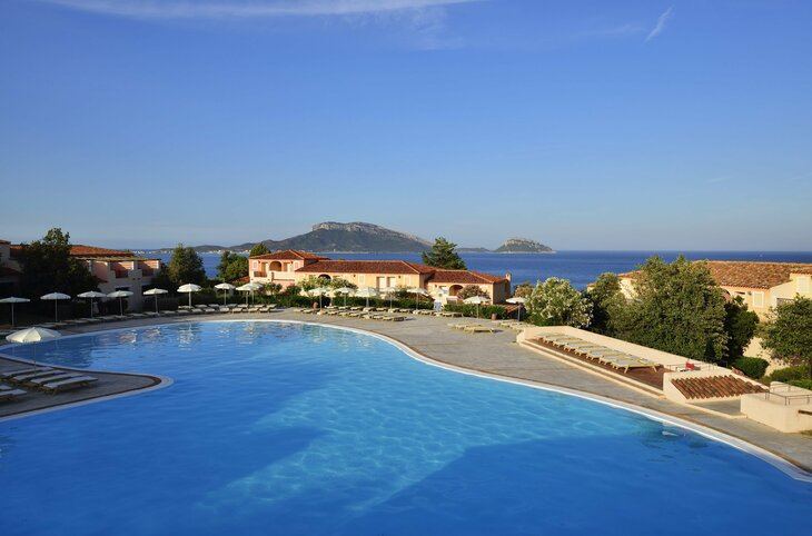 VOI Colonna Village <div class="m-page-header__rating"><span class="m-page-header__rating--star"></span><span class="m-page-header__rating--star"></span><span class="m-page-header__rating--star"></span><span class="m-page-header__rating--star"></span></div>