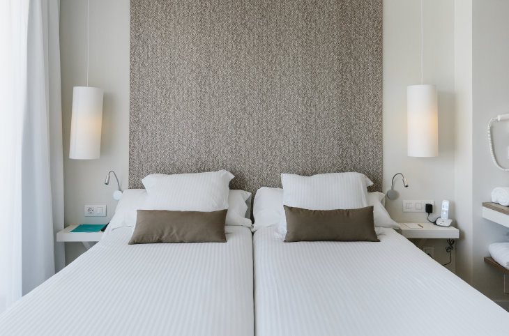 Alua Soul Ibiza (adults only) <div class="m-page-header__rating"><span class="m-page-header__rating--star"></span><span class="m-page-header__rating--star"></span><span class="m-page-header__rating--star"></span><span class="m-page-header__rating--star"></span></div>