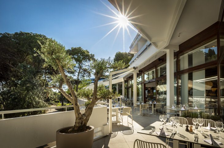 Hotel Eden <div class="m-page-header__rating"><span class="m-page-header__rating--star"></span><span class="m-page-header__rating--star"></span><span class="m-page-header__rating--star"></span><span class="m-page-header__rating--star"></span></div>