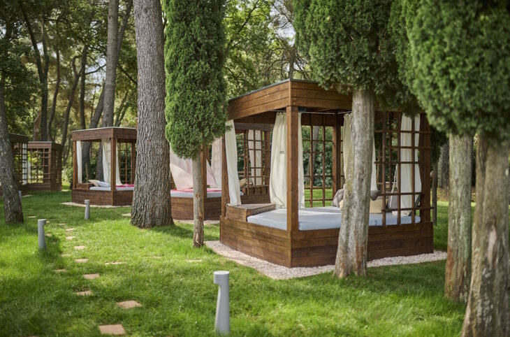 Hotel Pelegrin Plava Laguna <div class="m-page-header__rating"><span class="m-page-header__rating--star"></span><span class="m-page-header__rating--star"></span><span class="m-page-header__rating--star"></span><span class="m-page-header__rating--star"></span></div>