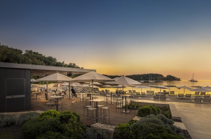 Hotel Eden <div class="m-page-header__rating"><span class="m-page-header__rating--star"></span><span class="m-page-header__rating--star"></span><span class="m-page-header__rating--star"></span><span class="m-page-header__rating--star"></span></div>