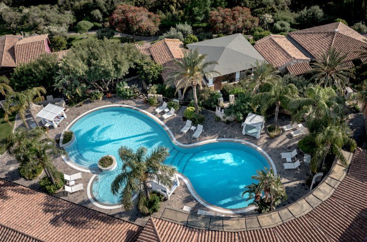 Cruccuris Resort <div class="m-page-header__rating"><span class="m-page-header__rating--star"></span><span class="m-page-header__rating--star"></span><span class="m-page-header__rating--star"></span><span class="m-page-header__rating--star"></span></div>