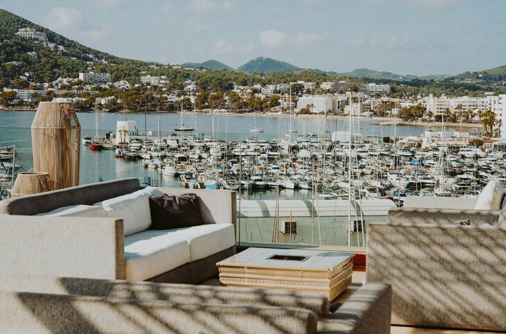 Aguas de Ibiza Grand Luxe <div class="m-page-header__rating"><span class="m-page-header__rating--star"></span><span class="m-page-header__rating--star"></span><span class="m-page-header__rating--star"></span><span class="m-page-header__rating--star"></span><span class="m-page-header__rating--star"></span></div>