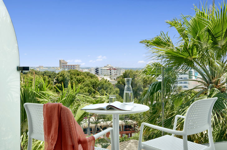 Iberostar Waves Cristina <div class="m-page-header__rating"><span class="m-page-header__rating--star"></span><span class="m-page-header__rating--star"></span><span class="m-page-header__rating--star"></span><span class="m-page-header__rating--star"></span></div>