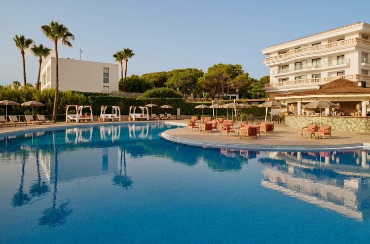 Sarena de Muro Resort Mallorca <div class="m-page-header__rating"><span class="m-page-header__rating--star"></span><span class="m-page-header__rating--star"></span><span class="m-page-header__rating--star"></span><span class="m-page-header__rating--star"></span><span class="m-page-header__rating--star"></span></div>