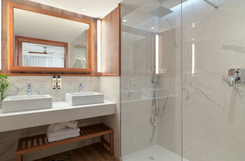 H10 Blue Mar Juniorsuite