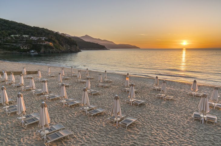 Biodola <div class="m-page-header__rating"><span class="m-page-header__rating--star"></span><span class="m-page-header__rating--star"></span><span class="m-page-header__rating--star"></span><span class="m-page-header__rating--star"></span></div>