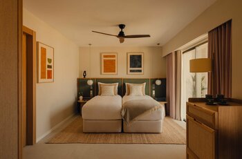Doppelzimmer Deluxe Bergseite