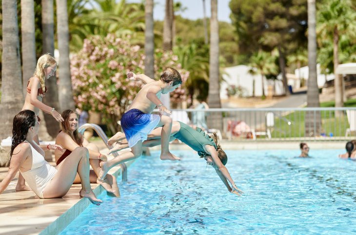 Iberostar Waves Cala Domingos <div class="m-page-header__rating"><span class="m-page-header__rating--star"></span><span class="m-page-header__rating--star"></span><span class="m-page-header__rating--star"></span><span class="m-page-header__rating--star"></span></div>