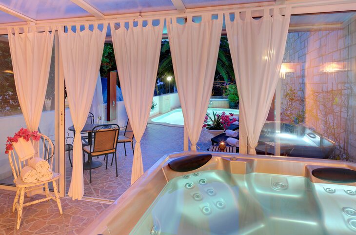 Boutique Hotel Villa Adriatica – Adults only <div class="m-page-header__rating"><span class="m-page-header__rating--star"></span><span class="m-page-header__rating--star"></span><span class="m-page-header__rating--star"></span><span class="m-page-header__rating--star"></span></div>
