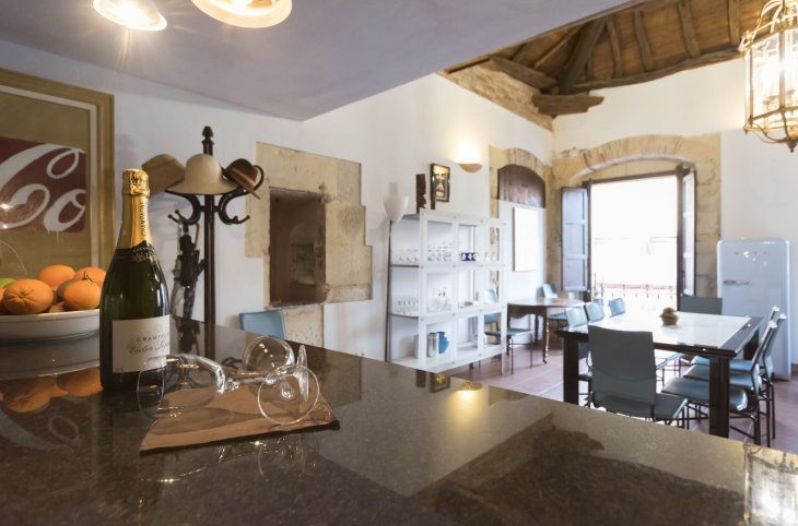 Relais del Porto <div class="m-page-header__rating"><span class="m-page-header__rating--star"></span><span class="m-page-header__rating--star"></span><span class="m-page-header__rating--star"></span></div>