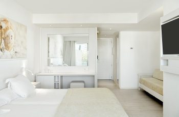 Dreibettzimmer