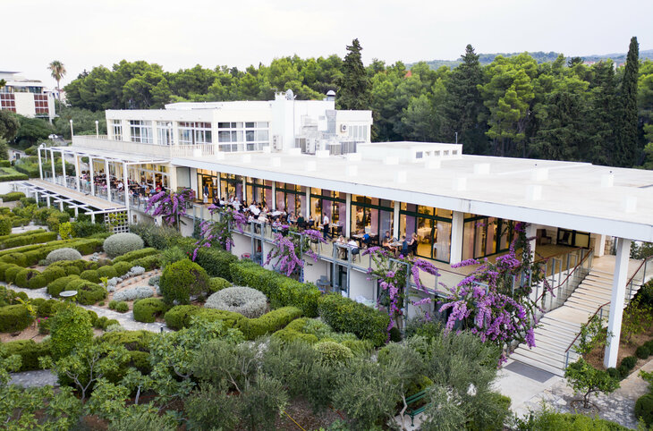 Aminess Velaris Resort <div class="m-page-header__rating"><span class="m-page-header__rating--star"></span><span class="m-page-header__rating--star"></span><span class="m-page-header__rating--star"></span><span class="m-page-header__rating--star"></span></div>
