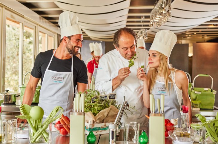 Forte Village Resort, Bouganville <div class="m-page-header__rating"><span class="m-page-header__rating--star"></span><span class="m-page-header__rating--star"></span><span class="m-page-header__rating--star"></span><span class="m-page-header__rating--star"></span><span class="m-page-header__rating--s ">s</span></div>