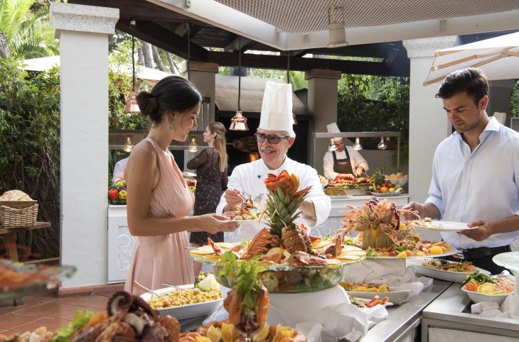 Forte Village Resort, Bouganville <div class="m-page-header__rating"><span class="m-page-header__rating--star"></span><span class="m-page-header__rating--star"></span><span class="m-page-header__rating--star"></span><span class="m-page-header__rating--star"></span><span class="m-page-header__rating--s ">s</span></div>