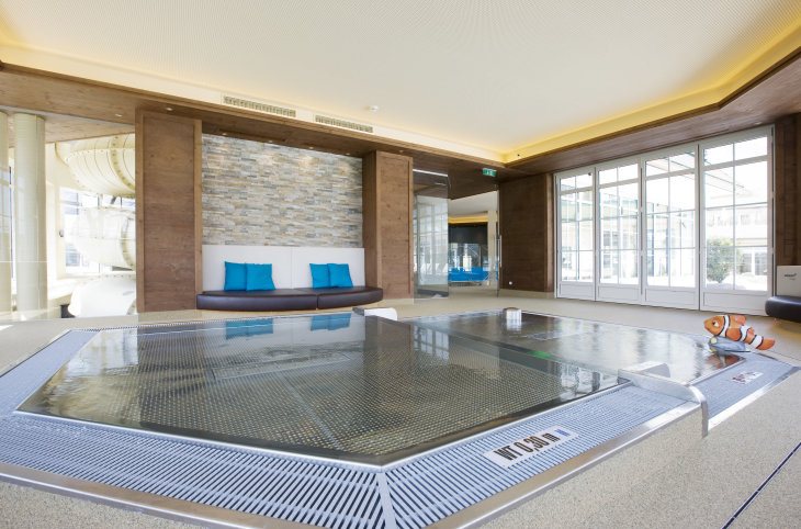 Alpenresort Schwarz <div class="m-page-header__rating"><span class="m-page-header__rating--star"></span><span class="m-page-header__rating--star"></span><span class="m-page-header__rating--star"></span><span class="m-page-header__rating--star"></span><span class="m-page-header__rating--star"></span></div>