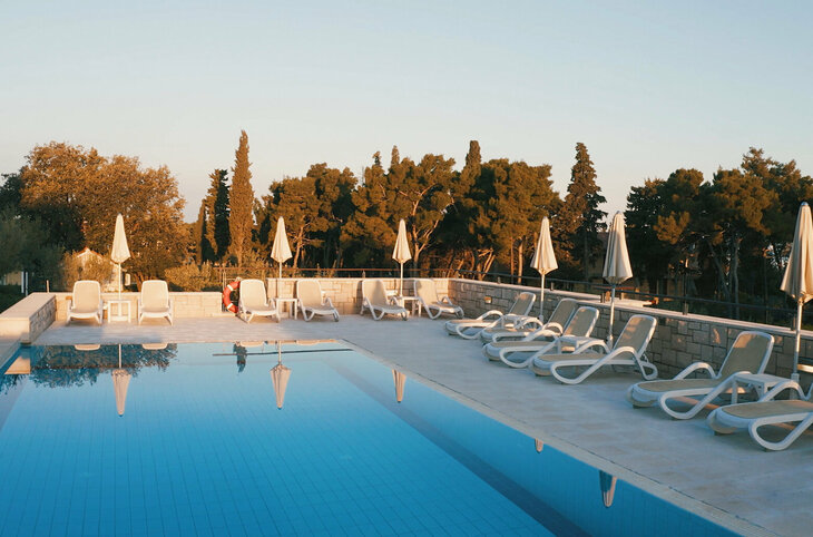 Aminess Velaris Resort <div class="m-page-header__rating"><span class="m-page-header__rating--star"></span><span class="m-page-header__rating--star"></span><span class="m-page-header__rating--star"></span><span class="m-page-header__rating--star"></span></div>