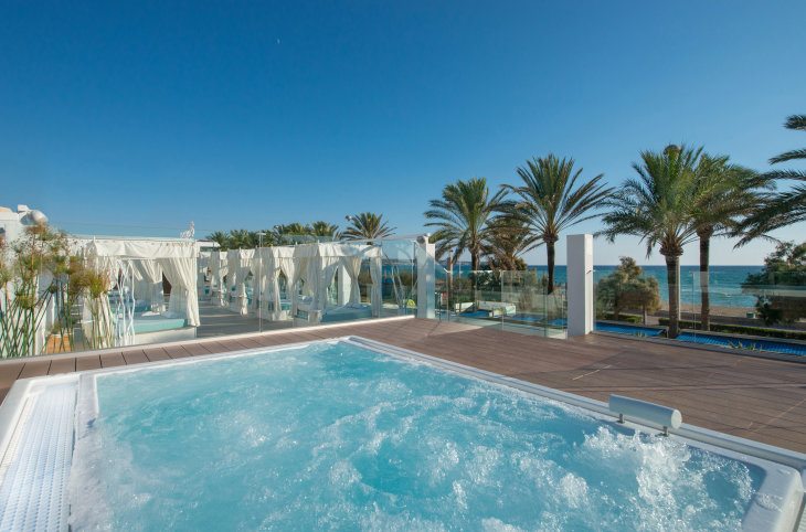 Iberostar Waves Bahia de Palma (adults only) <div class="m-page-header__rating"><span class="m-page-header__rating--star"></span><span class="m-page-header__rating--star"></span><span class="m-page-header__rating--star"></span><span class="m-page-header__rating--star"></span></div>