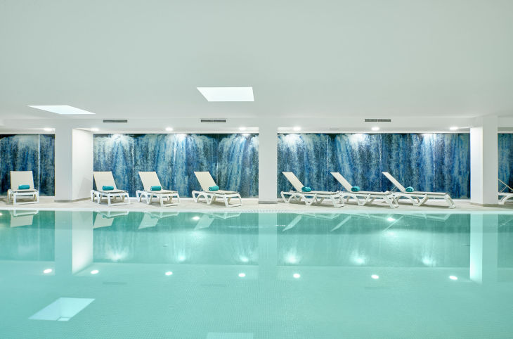 Iberostar Waves Cristina <div class="m-page-header__rating"><span class="m-page-header__rating--star"></span><span class="m-page-header__rating--star"></span><span class="m-page-header__rating--star"></span><span class="m-page-header__rating--star"></span></div>