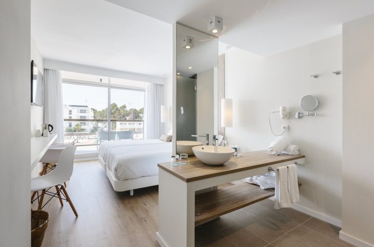 Alua Soul Ibiza (adults only) <div class="m-page-header__rating"><span class="m-page-header__rating--star"></span><span class="m-page-header__rating--star"></span><span class="m-page-header__rating--star"></span><span class="m-page-header__rating--star"></span></div>