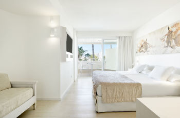 Dreibettzimmer
