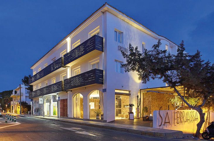 Castavi <div class="m-page-header__rating"><span class="m-page-header__rating--star"></span><span class="m-page-header__rating--star"></span><span class="m-page-header__rating--star"></span><span class="m-page-header__rating--star"></span></div>