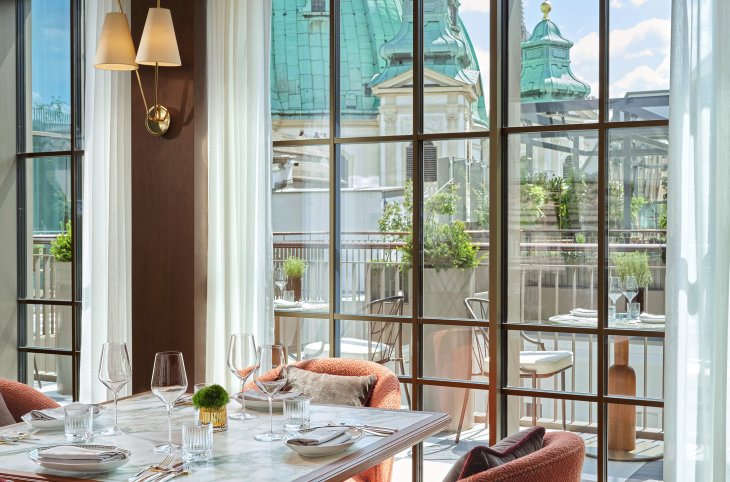 Rosewood Vienna <div class="m-page-header__rating"><span class="m-page-header__rating--star"></span><span class="m-page-header__rating--star"></span><span class="m-page-header__rating--star"></span><span class="m-page-header__rating--star"></span><span class="m-page-header__rating--star"></span></div>