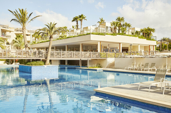 Zafiro Palace Alcudia <div class="m-page-header__rating"><span class="m-page-header__rating--star"></span><span class="m-page-header__rating--star"></span><span class="m-page-header__rating--star"></span><span class="m-page-header__rating--star"></span><span class="m-page-header__rating--star"></span></div>