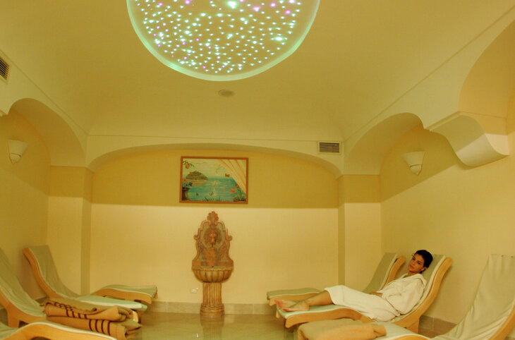 Erlebnisreise Ischia - Hotel Tritone Terme <div class="m-page-header__rating"><span class="m-page-header__rating--star"></span><span class="m-page-header__rating--star"></span><span class="m-page-header__rating--star"></span><span class="m-page-header__rating--star"></span></div>