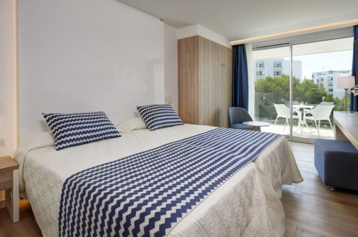 Hipotels Bahia Cala Millor (adults only) <div class="m-page-header__rating"><span class="m-page-header__rating--star"></span><span class="m-page-header__rating--star"></span><span class="m-page-header__rating--star"></span><span class="m-page-header__rating--star"></span></div>