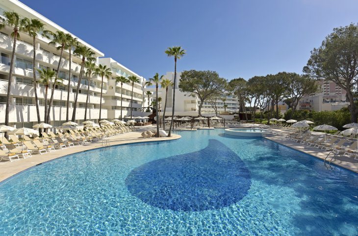 Iberostar Waves Cristina <div class="m-page-header__rating"><span class="m-page-header__rating--star"></span><span class="m-page-header__rating--star"></span><span class="m-page-header__rating--star"></span><span class="m-page-header__rating--star"></span></div>