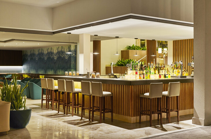 Zafiro Palace Alcudia <div class="m-page-header__rating"><span class="m-page-header__rating--star"></span><span class="m-page-header__rating--star"></span><span class="m-page-header__rating--star"></span><span class="m-page-header__rating--star"></span><span class="m-page-header__rating--star"></span></div>