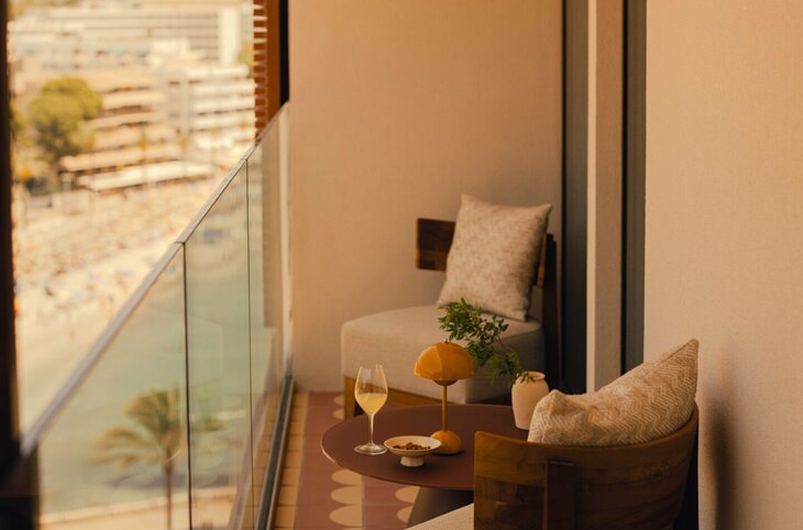 Aethos Mallorca <div class="m-page-header__rating"><span class="m-page-header__rating--star"></span><span class="m-page-header__rating--star"></span><span class="m-page-header__rating--star"></span><span class="m-page-header__rating--star"></span><span class="m-page-header__rating--star"></span></div>