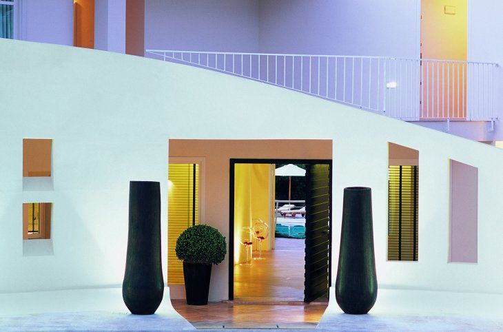 La Coluccia Hotel & Beach Club <div class="m-page-header__rating"><span class="m-page-header__rating--star"></span><span class="m-page-header__rating--star"></span><span class="m-page-header__rating--star"></span><span class="m-page-header__rating--star"></span><span class="m-page-header__rating--star"></span></div>