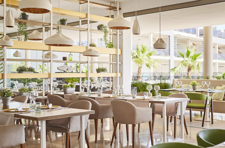 Zafiro Palace Alcudia <div class="m-page-header__rating"><span class="m-page-header__rating--star"></span><span class="m-page-header__rating--star"></span><span class="m-page-header__rating--star"></span><span class="m-page-header__rating--star"></span><span class="m-page-header__rating--star"></span></div>