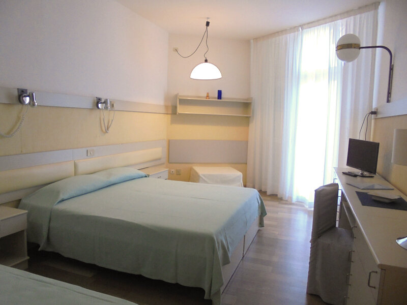 Doppelzimmer mit Balkon