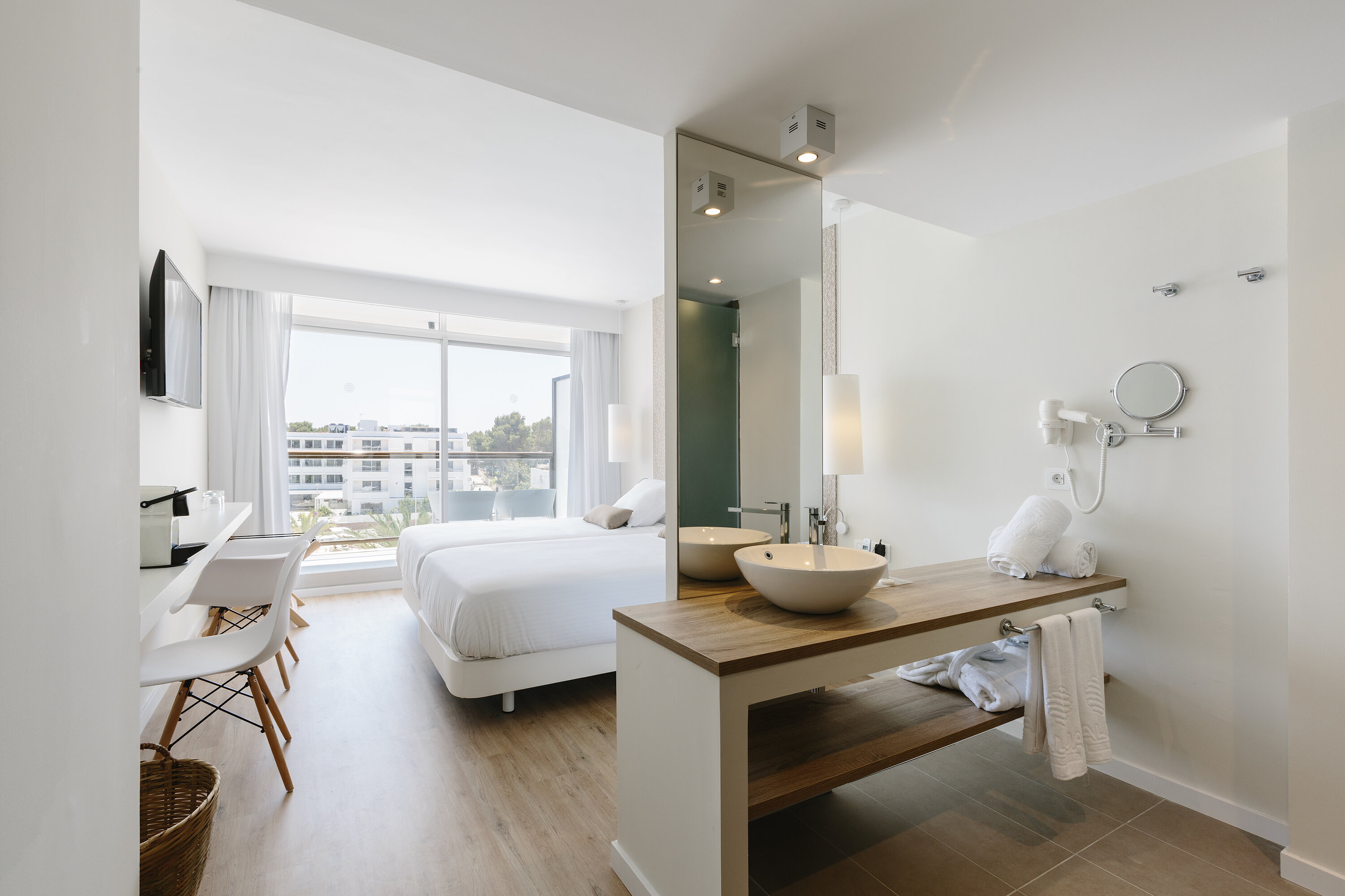 Doppelzimmer Superior Pool-/Meerblick