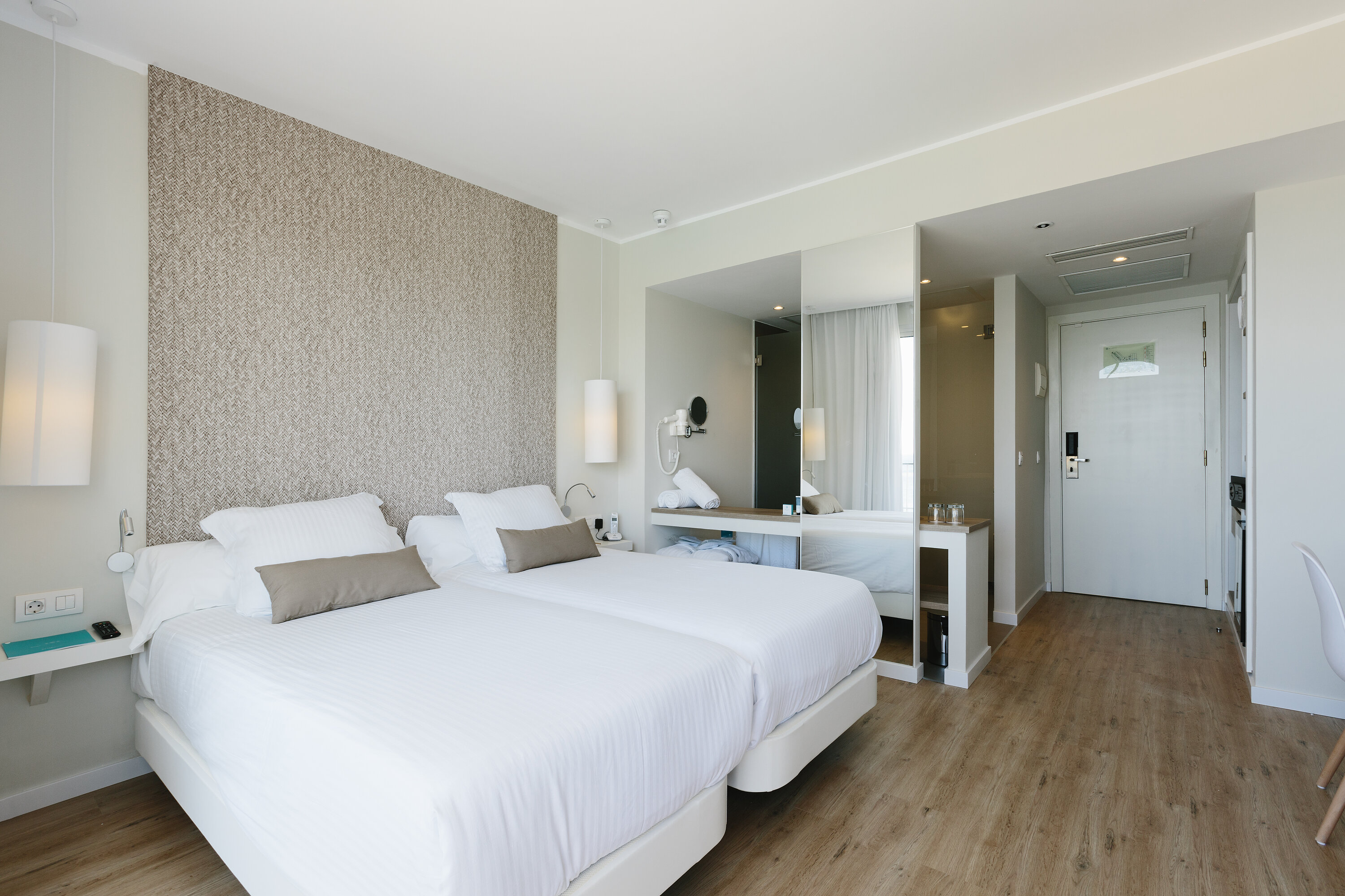 Doppelzimmer Superior Pool-/Meerblick