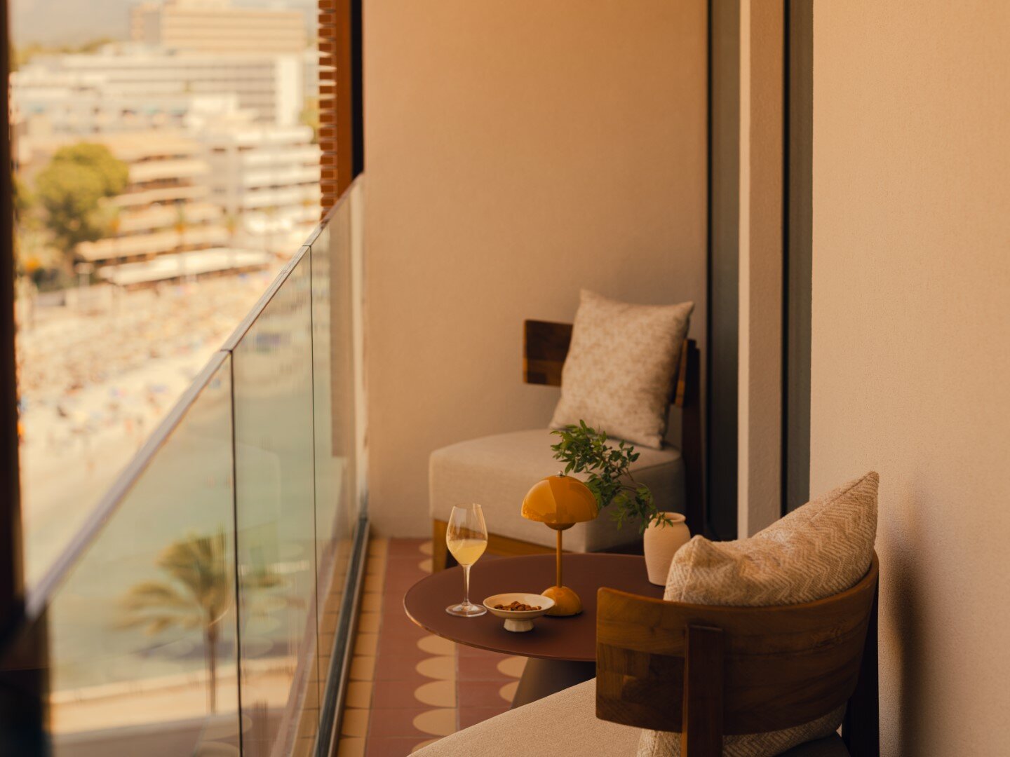 Doppelzimmer Bergseite mit Terrasse