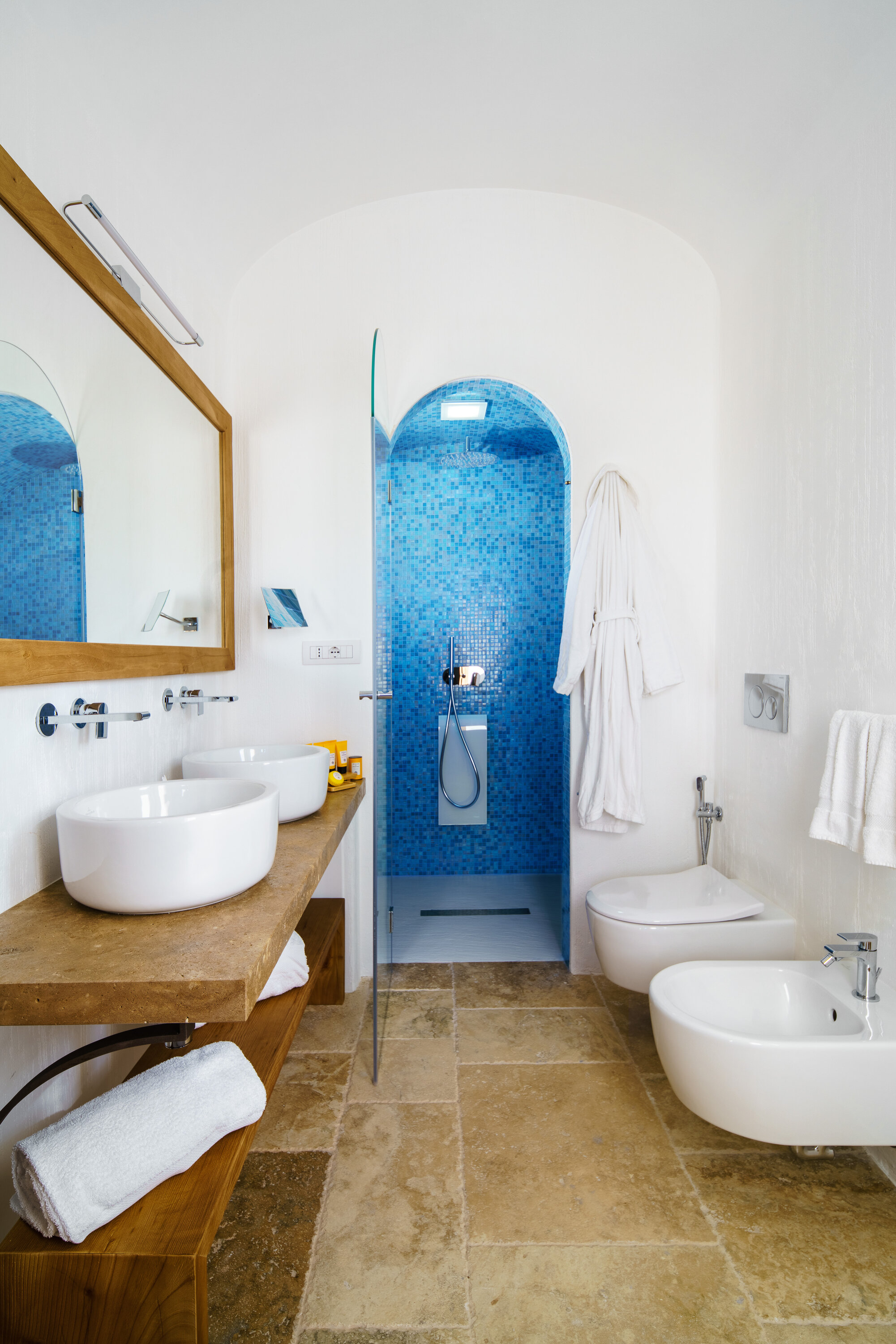 King Suite mit Poolblick