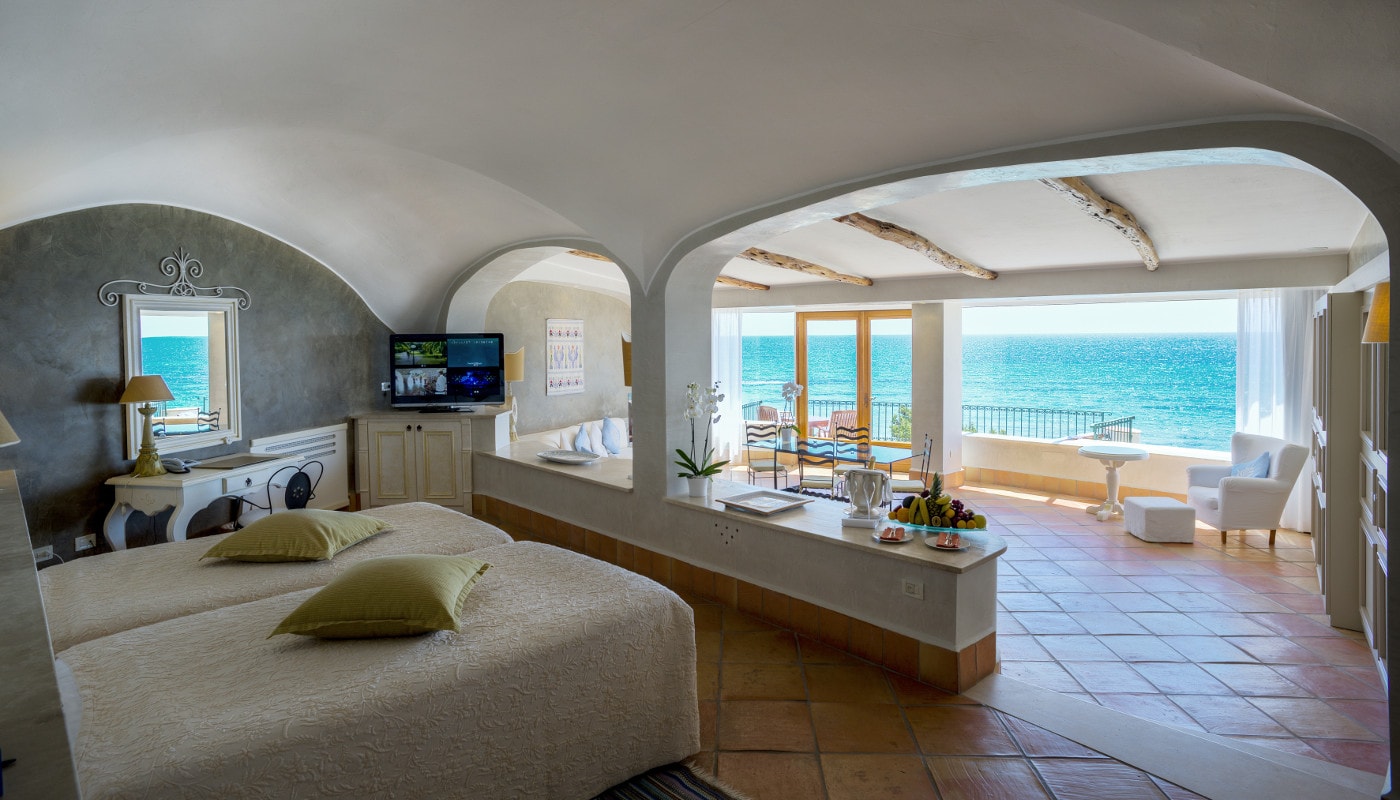 Waterfront-Suiten Cala del Forte